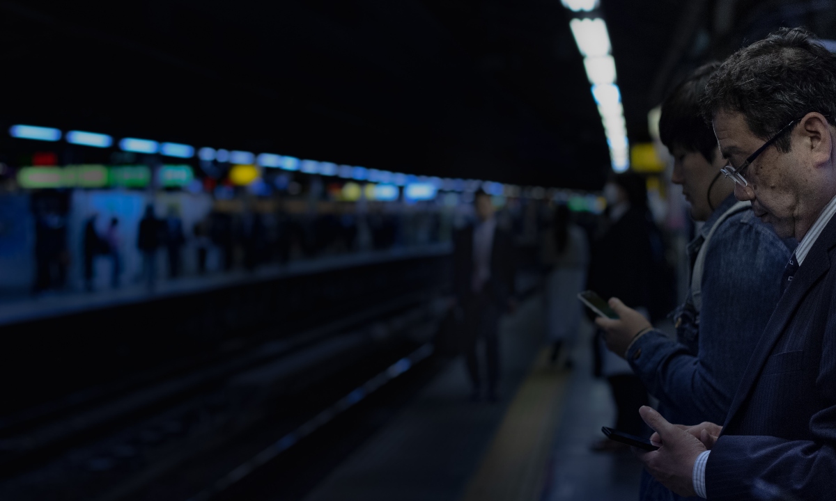 Embracing public transportation and ride-sharing services for business travel savings