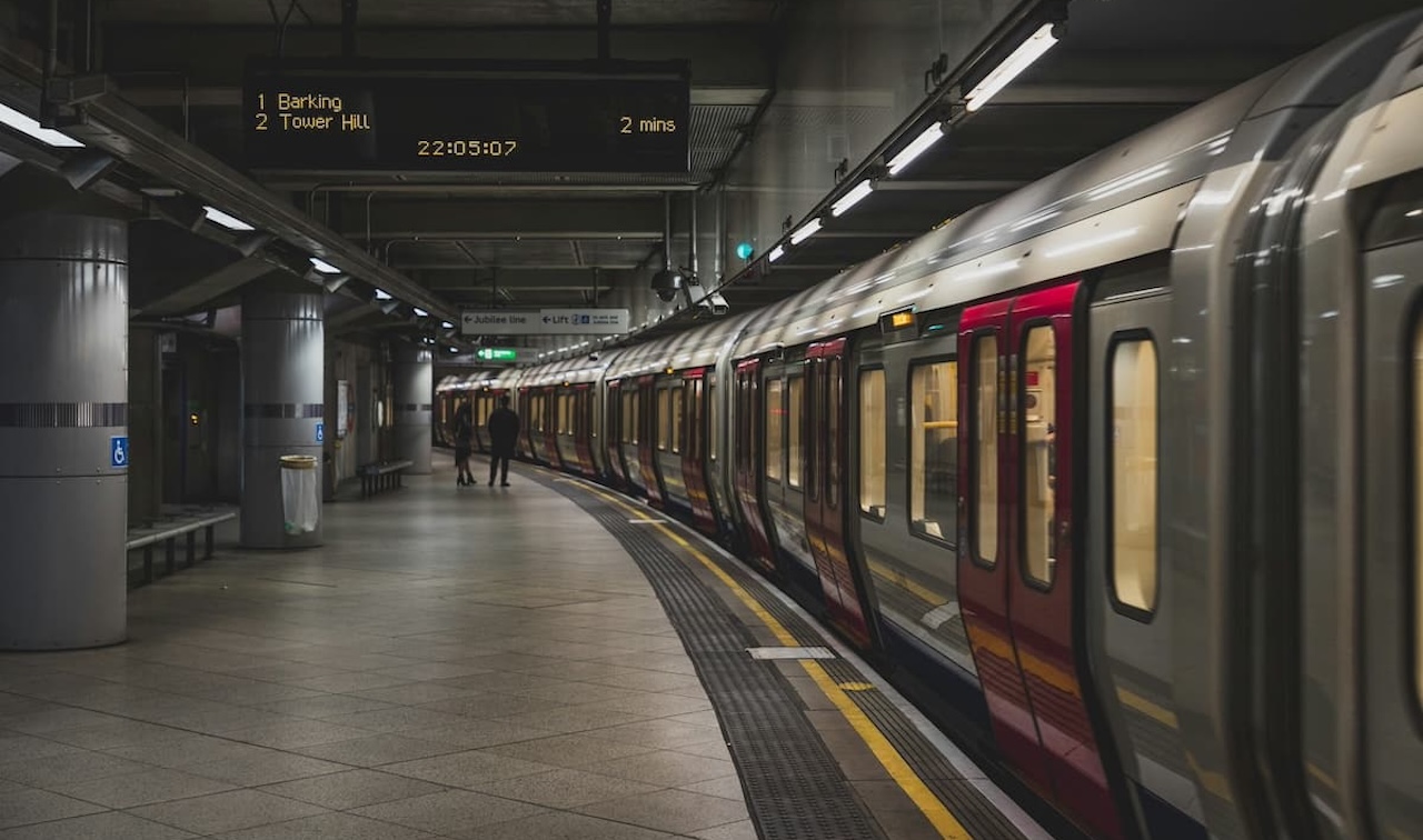 Underground train platform